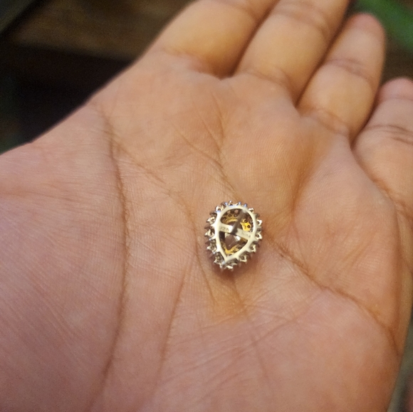 Tear Drop earrings - Picture 3 of 5